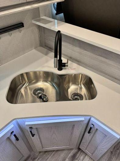 Used 2023 Keystone Montana High Country 373RD