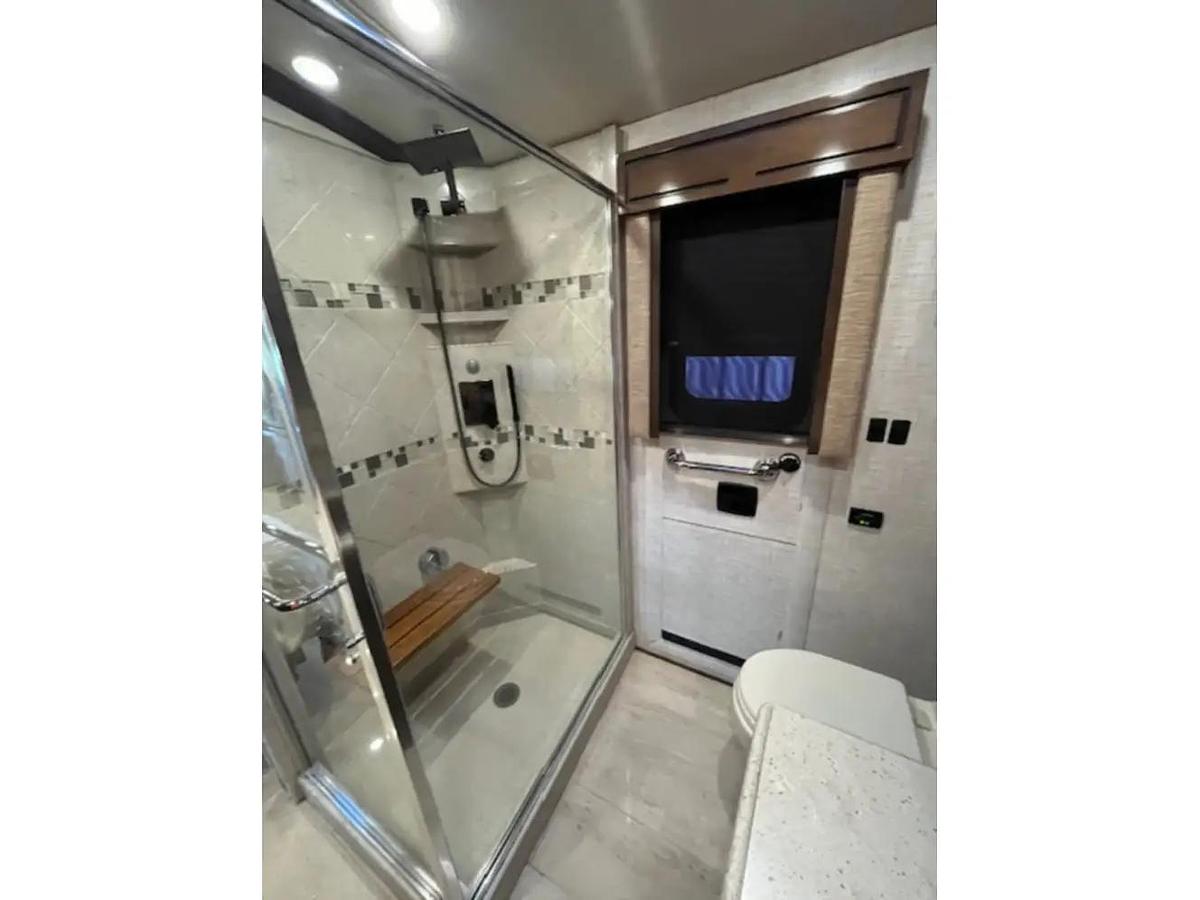 Used 2022 Newmar Dutch Star 4081