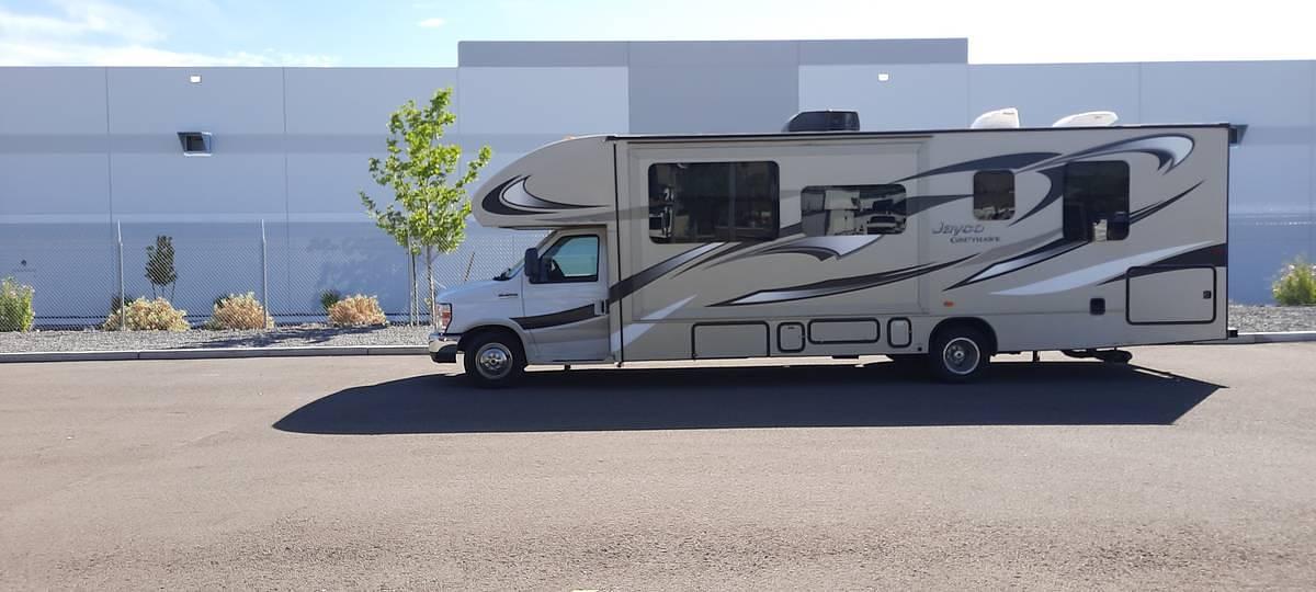 Used 2015 Jayco Grayhawk 31FK