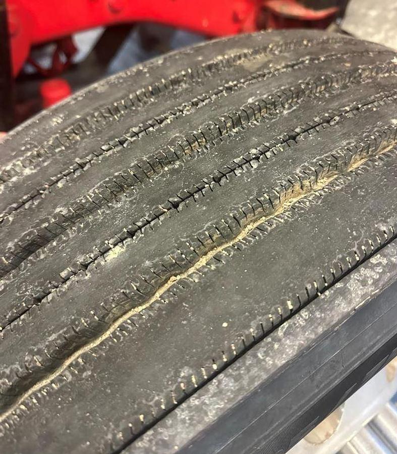 Used 2019 Kenworth W900