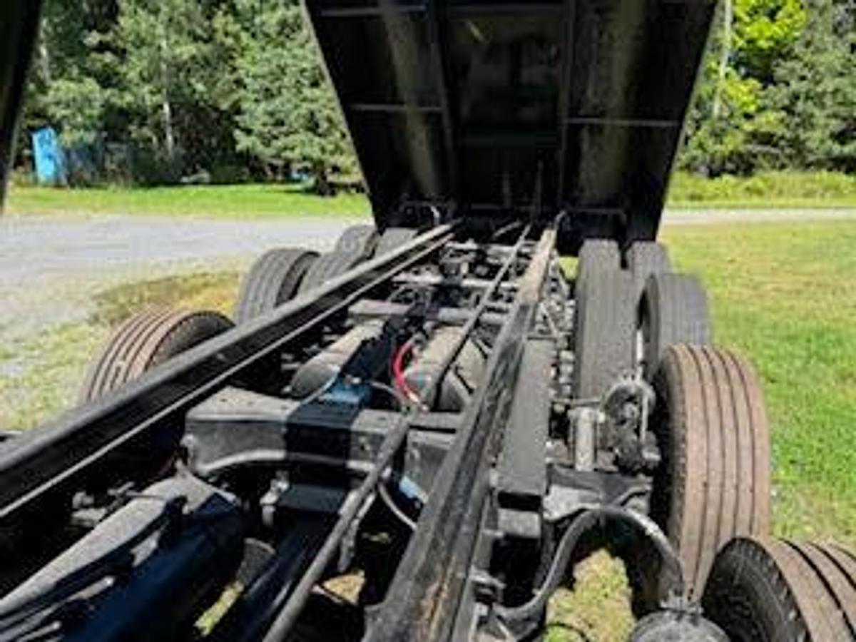 Used 2015 Peterbilt 567 Dump Truck