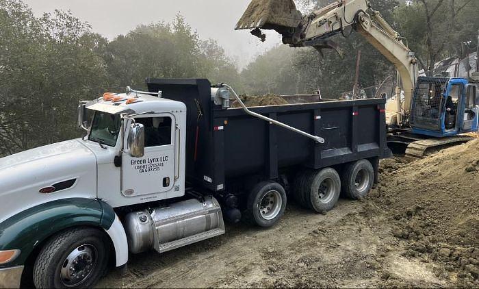 Used 2013 Peterbilt 386