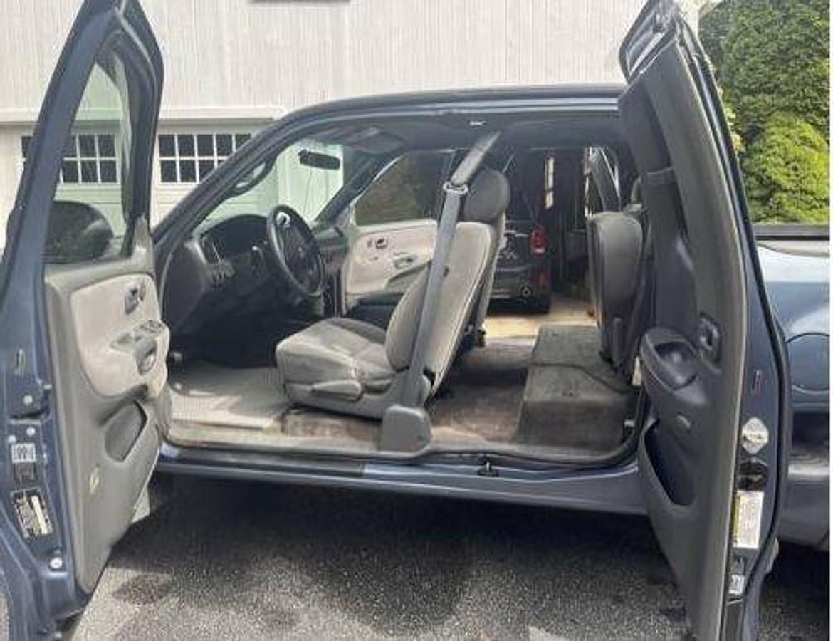 Used 2005 Toyota Tundra SR5 Pickup Truck