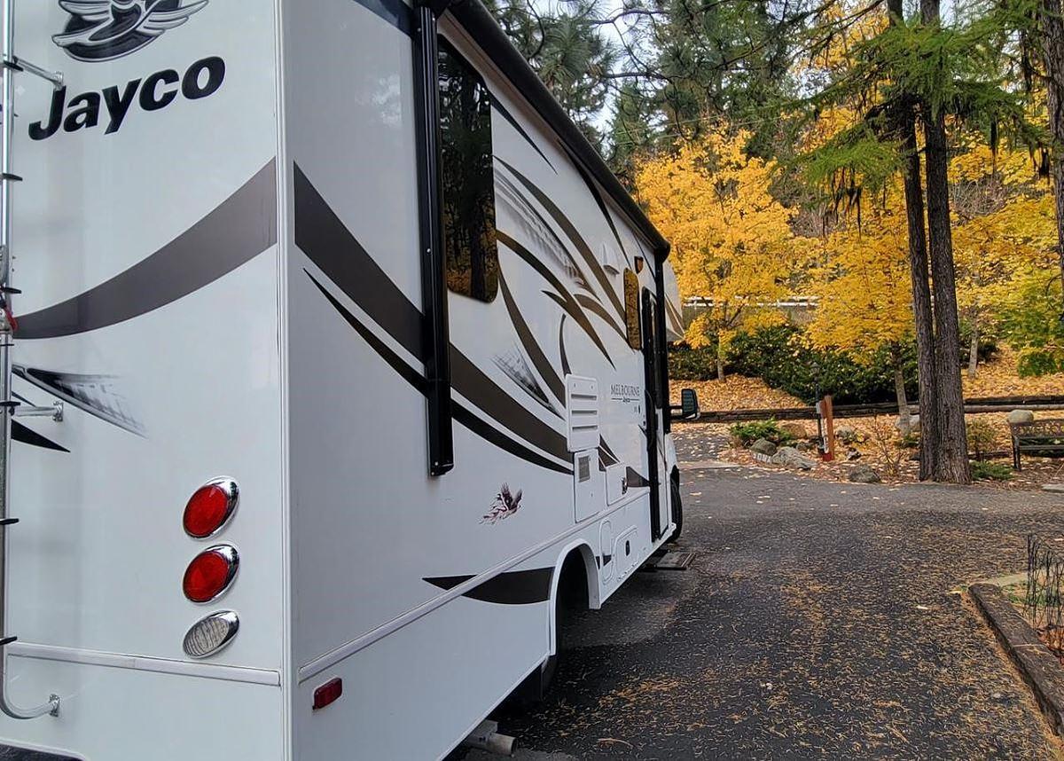 Used 2020 JAYCO MELBOURNE 24L Class C Motorhome