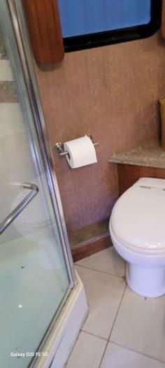 Used 2008 Holiday Rambler Navigator Bismark IV