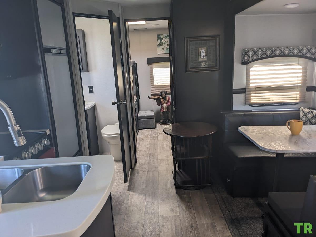 Used 2019 Venture SportTrek Touring Edition
