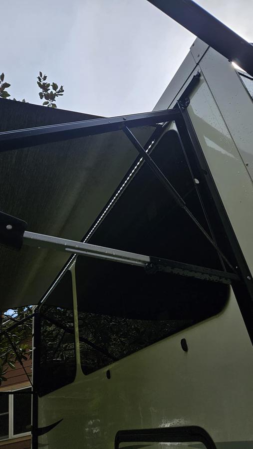 Used 2019 Keystone Montana 3121RL Fifth Wheel