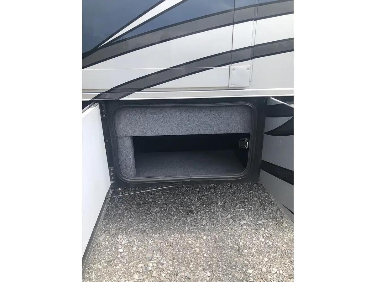 Used 2019 Coachmen Mirada Select 37SB Class A Motorhome