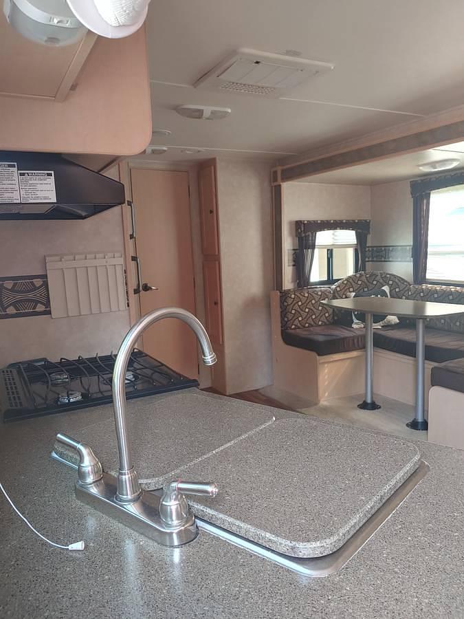 Used 2012 Cruiser RV Shadow Cruiser 260BHS Travel Trailer
