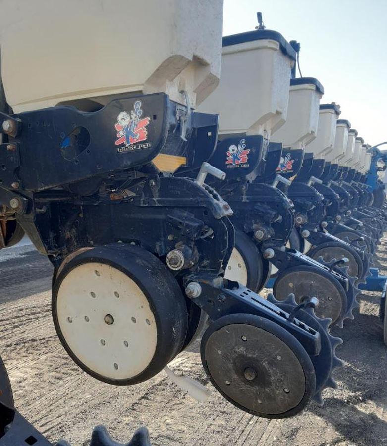 Used 2014 KINZE 3600