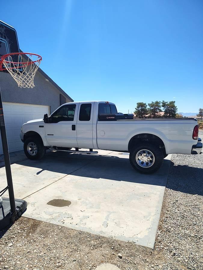 Used 2002 Ford F-250 Super Duty XLT 4WD