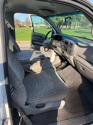 Used 2000 Ford F250 Utility Truck