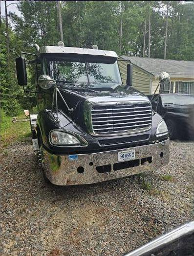 Used 2018 Freightliner COLUMBIA 120