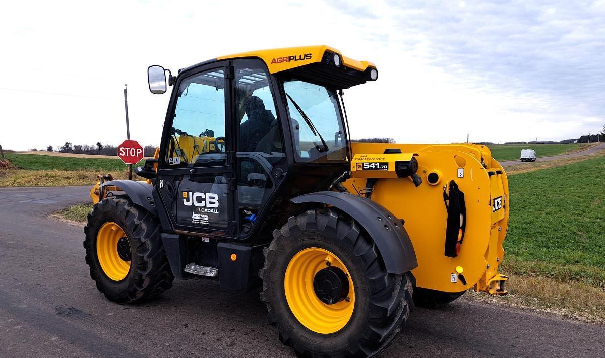 Used 2019 JCB 541-70 AGRI PLUS
