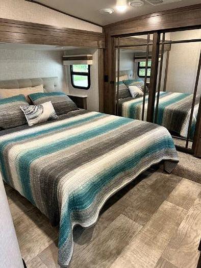 Used 2022 Forest River Rockwood Ultra Lite 2442BS