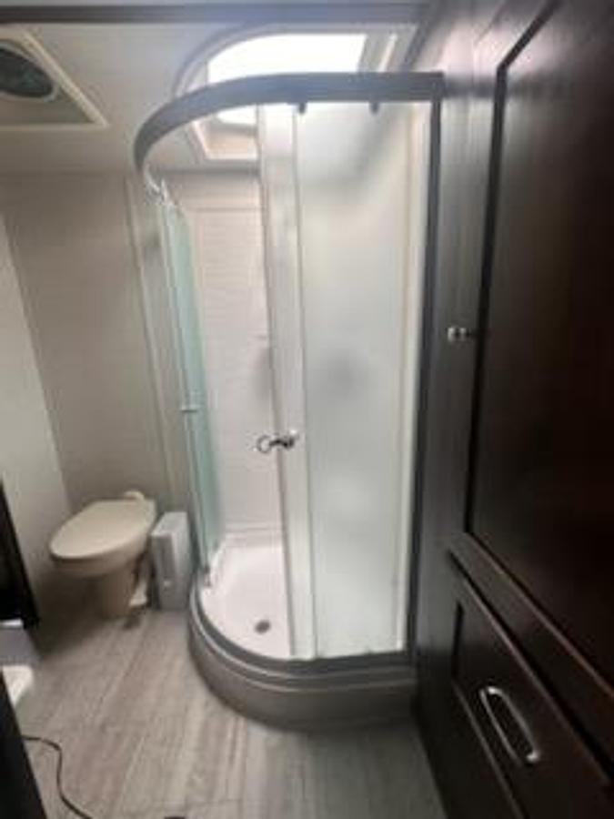 Used 2019 Vanleigh PineCrest 305RLP