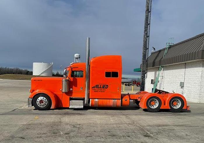 Used 2019 Peterbilt 389