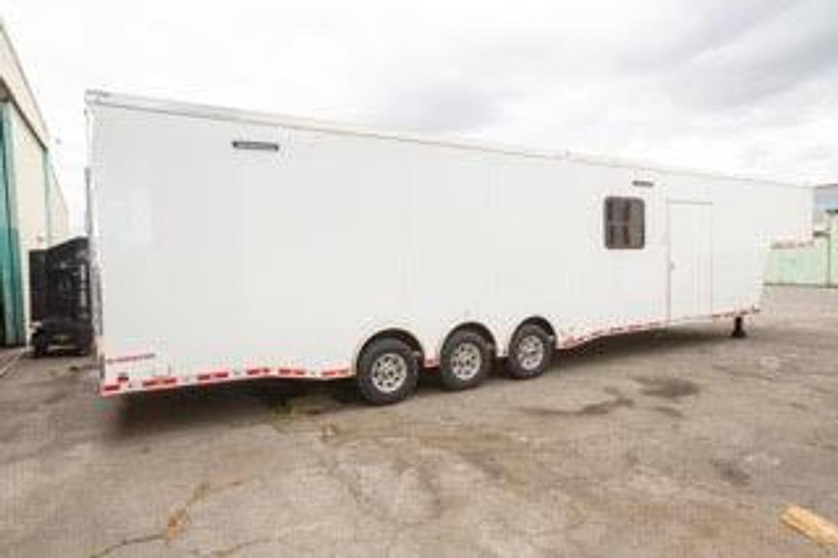 Used 2020 Fifth Wheel Trailer
