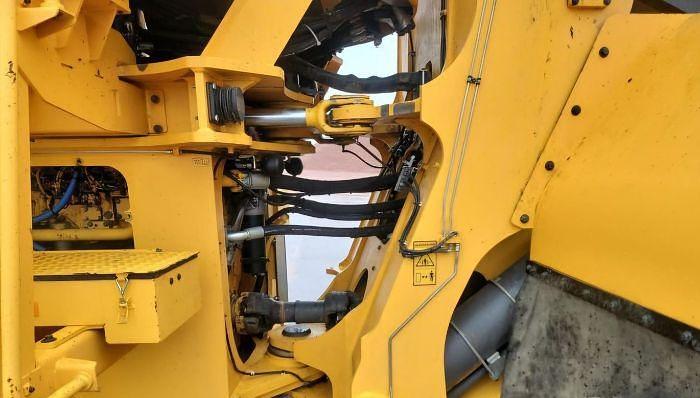 Used 2014 Volvo L350F