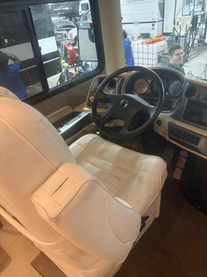 Used 2019 Tiffin Motorhomes Allegro Red 37 BA Class A Motorhome