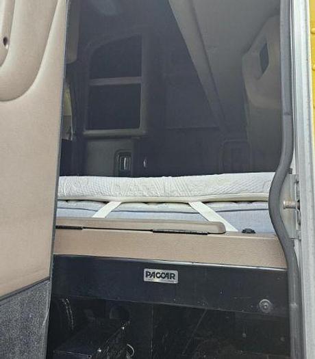 Used 2014 Peterbilt 389