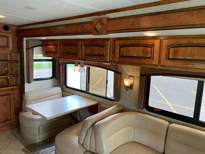 Used 2011 Monaco KNIGHT 40PBT