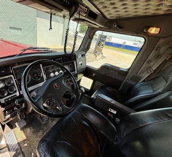 Used 2019 KENWORTH W900 Wrecker Tow Truck