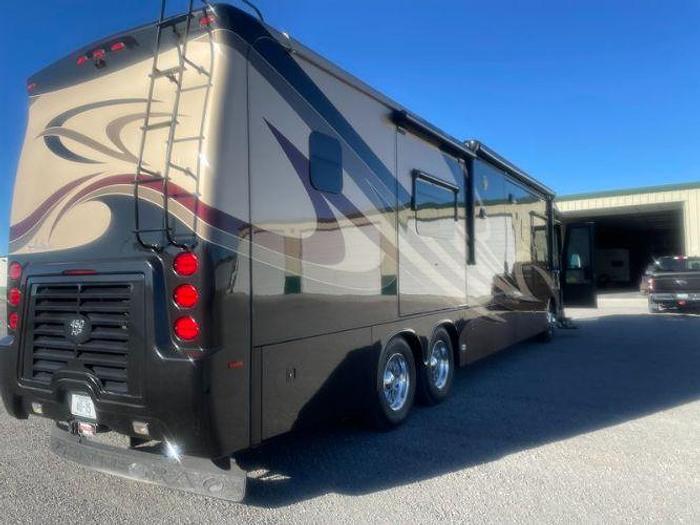 Used 2011 Entegra Anthem 44F