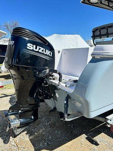 Used 2020 Proline Sportsman Center Console