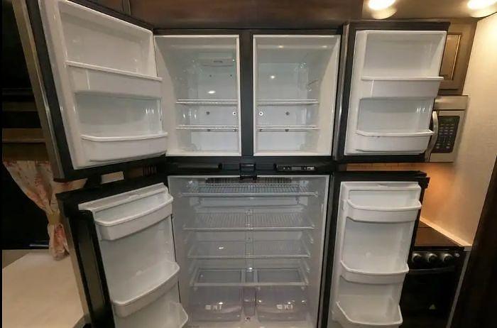 Used 2020 Dutchmen Voltage 3635