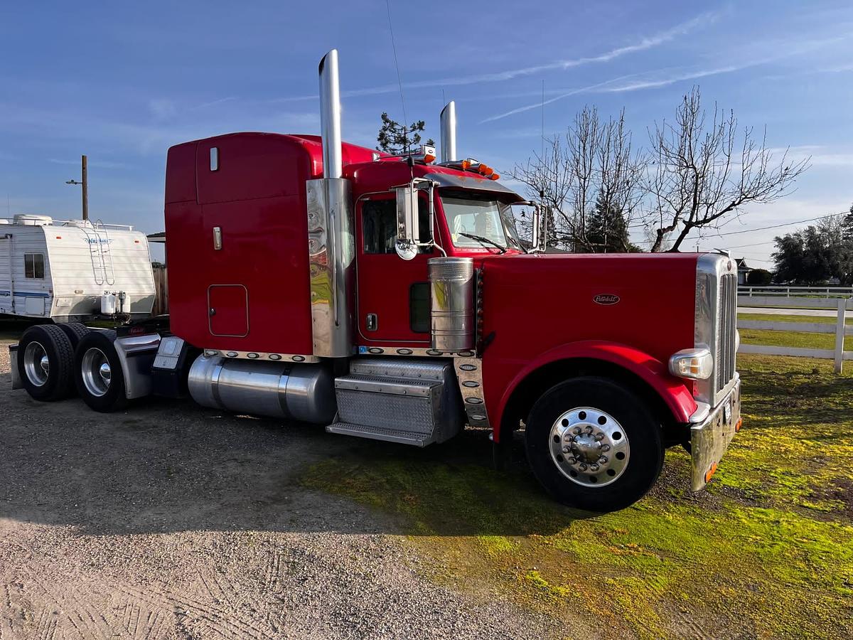 Used 2012 Peterbilt 389 Extended Hood 500