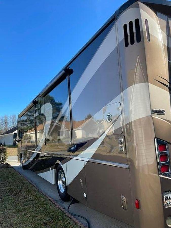 Used 2016 Winnebago Journey 40R