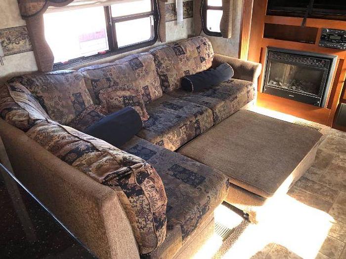 Used 2012 Keystone Cougar 331MKS Fifth Wheel