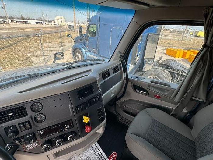 Used 2019 Peterbilt 579