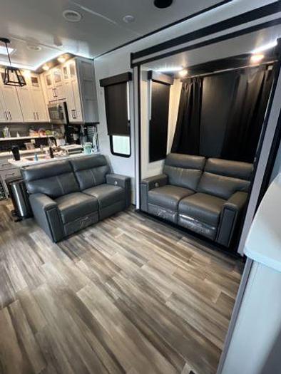 Used 2024 Heartland Cyclone 4006