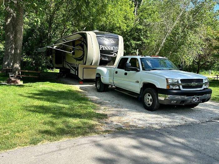 Used 2016 Jayco Pinnacle 36FBTS