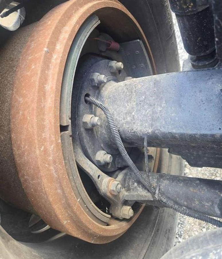 Used 1999 KENWORTH W900L Conventional Sleeper Semi