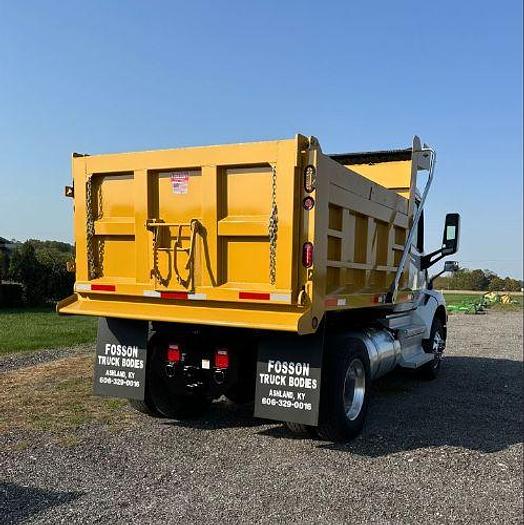 Used 2022 Peterbilt 579