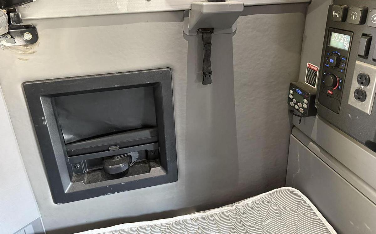 Used 2020 Mack Anthem 64T