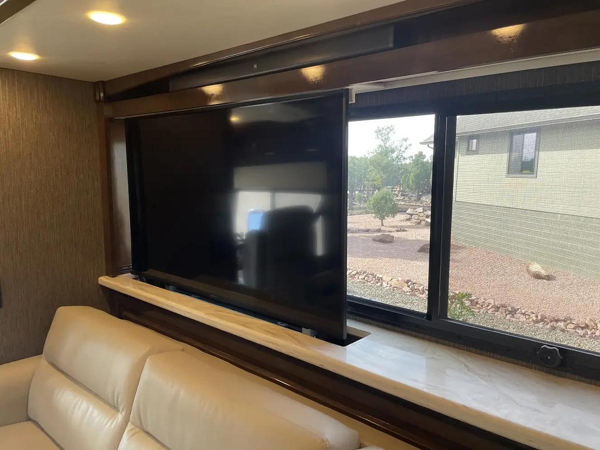 Used 2019 Thor Motor Coach TUSCANY 45MX Class A Motorhome