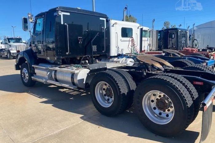 Used 2015 WESTERN STAR 4900