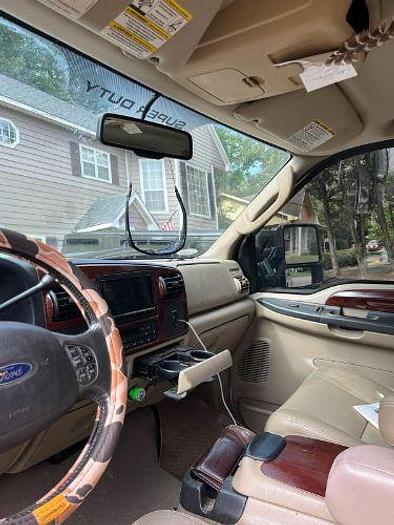 Used 2006 Ford Super Duty F-250 Lariat