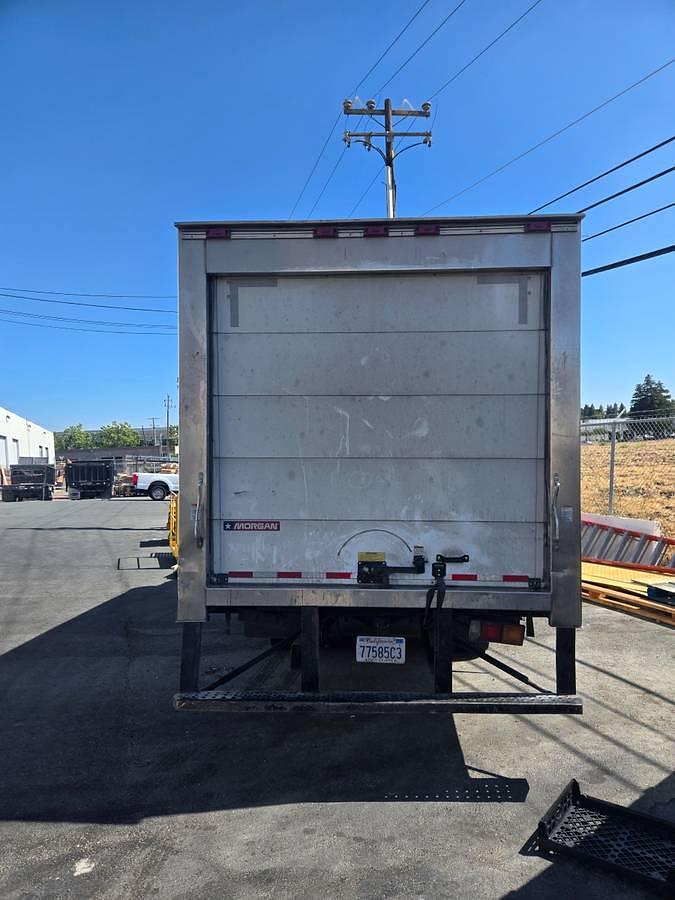 Used 2016 Mitsubishi Fuso FEC72S Refrigerated Box Truck