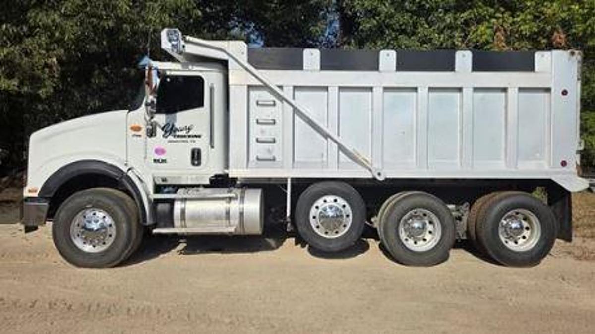 Used 2019 International HX