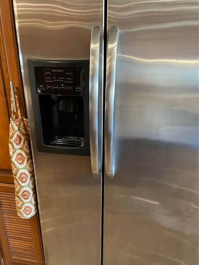 Used 2012 Fleetwood Discovery 42M Class A Motorhome