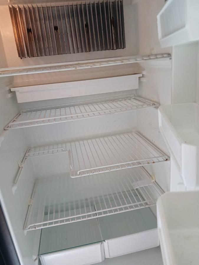 Used 1995 Winnebago Adventurer WCG30WQ Class A Motorhome