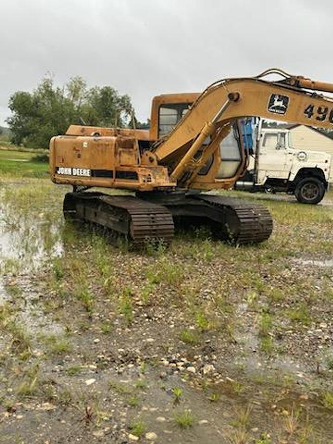 Used 1990 John Deere 490E
