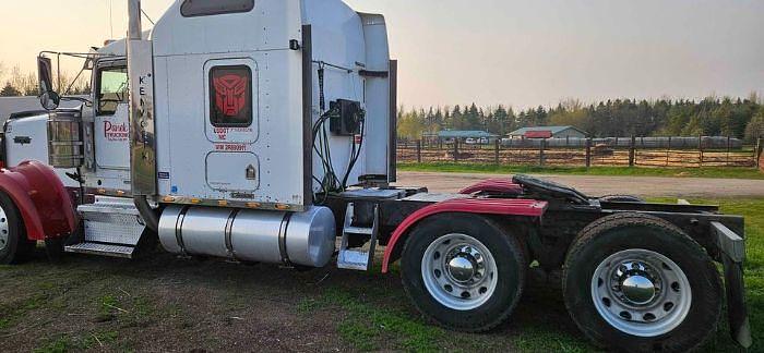 Used 2002 KENWORTH W900L