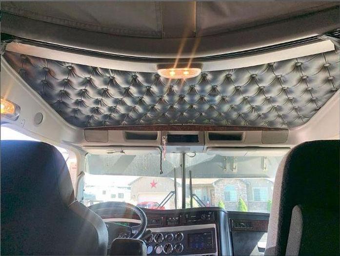 Used 2019 KENWORTH W900L