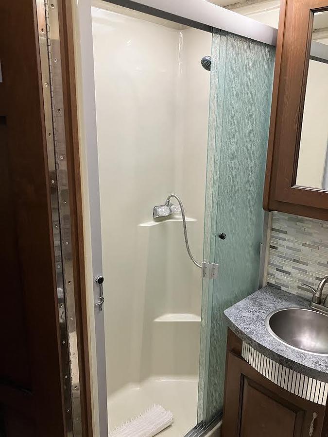 Used 2013 Fleetwood Excursion 33A Class A Motorhome